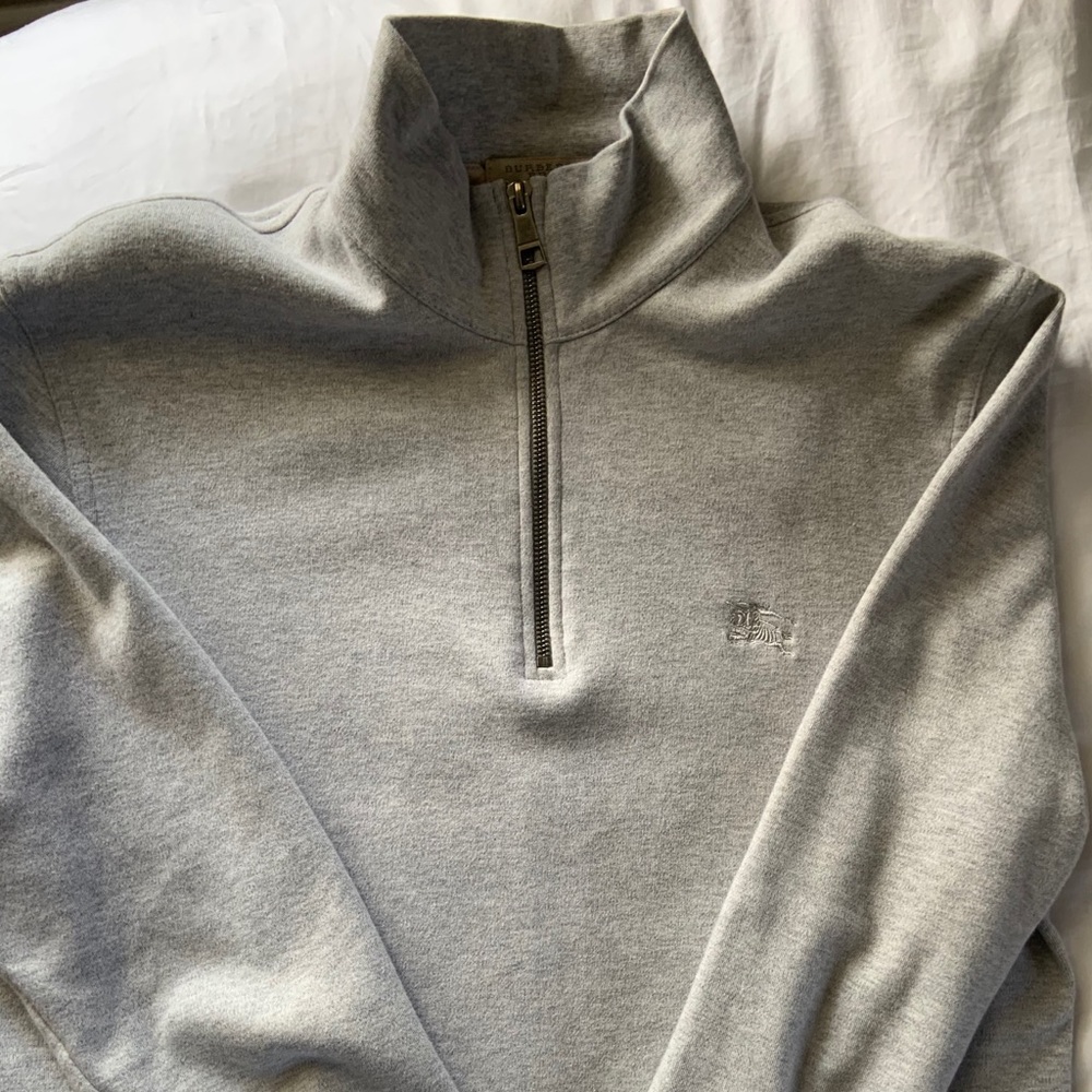 Burberry 1/4 zip sweater - Excellent condition